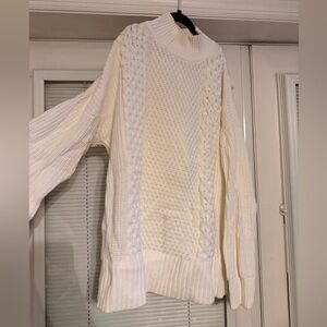 Gap Cozy White Cable Knit Sweater